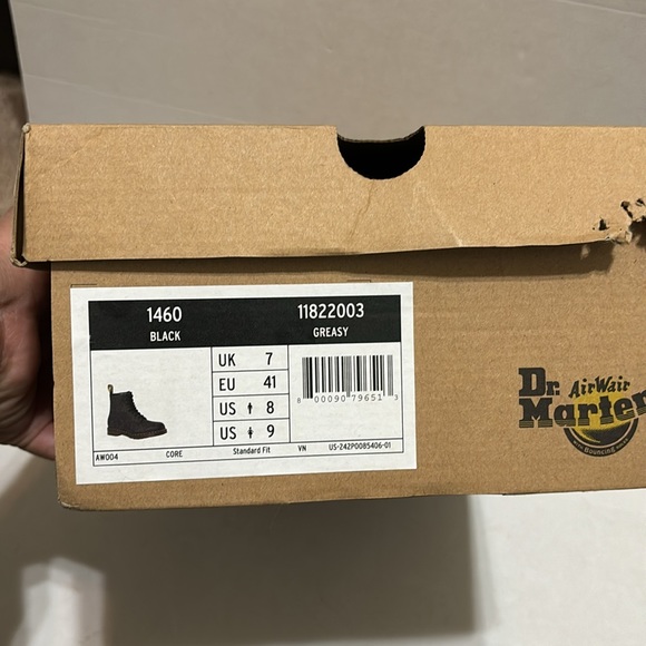 Dr. Martens Black Greasy size 9 - Picture 8 of 8